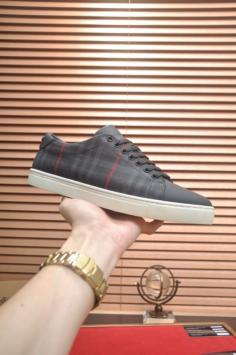 Burberry Sneakers